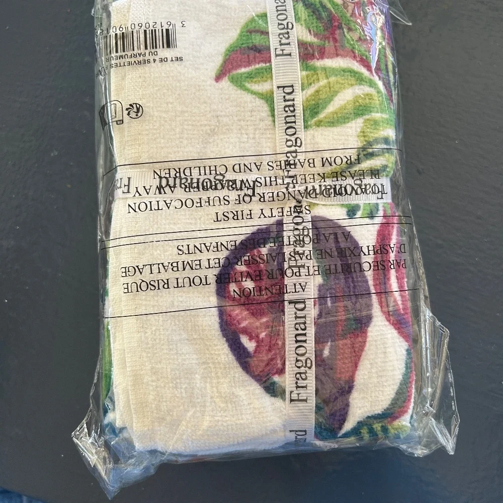 NWT Fragonard Guest Towels Set of 4